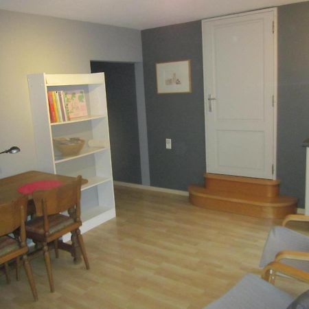 Studio Privatif Au Centre De Лоб Экстерьер фото
